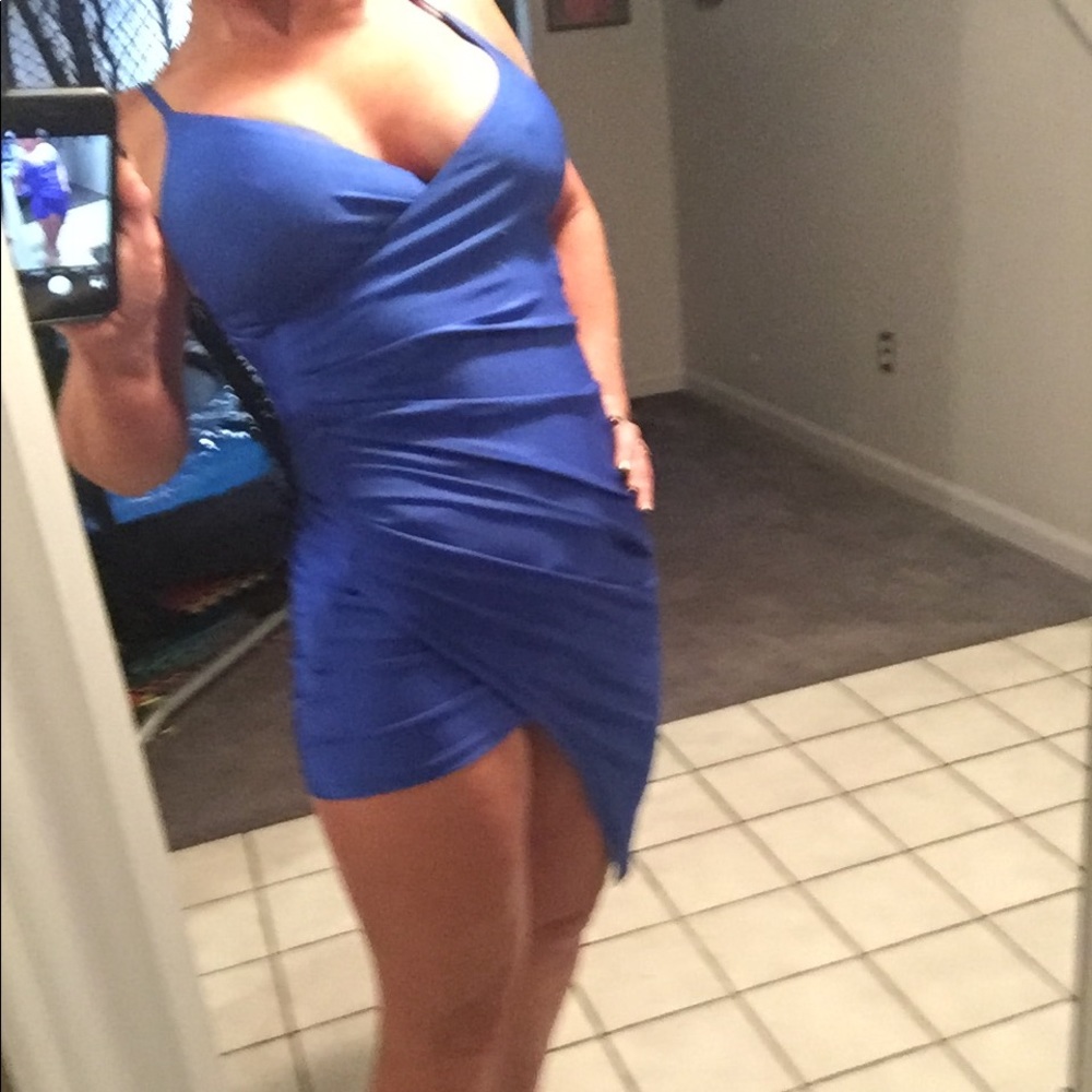 Sexy blue mini dress by Forever 21. New Years Eve - Picture 6 of 6